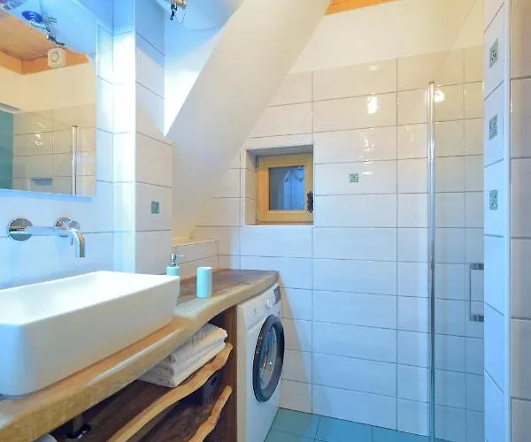 Ferienhaus Granaries Pear&walnut